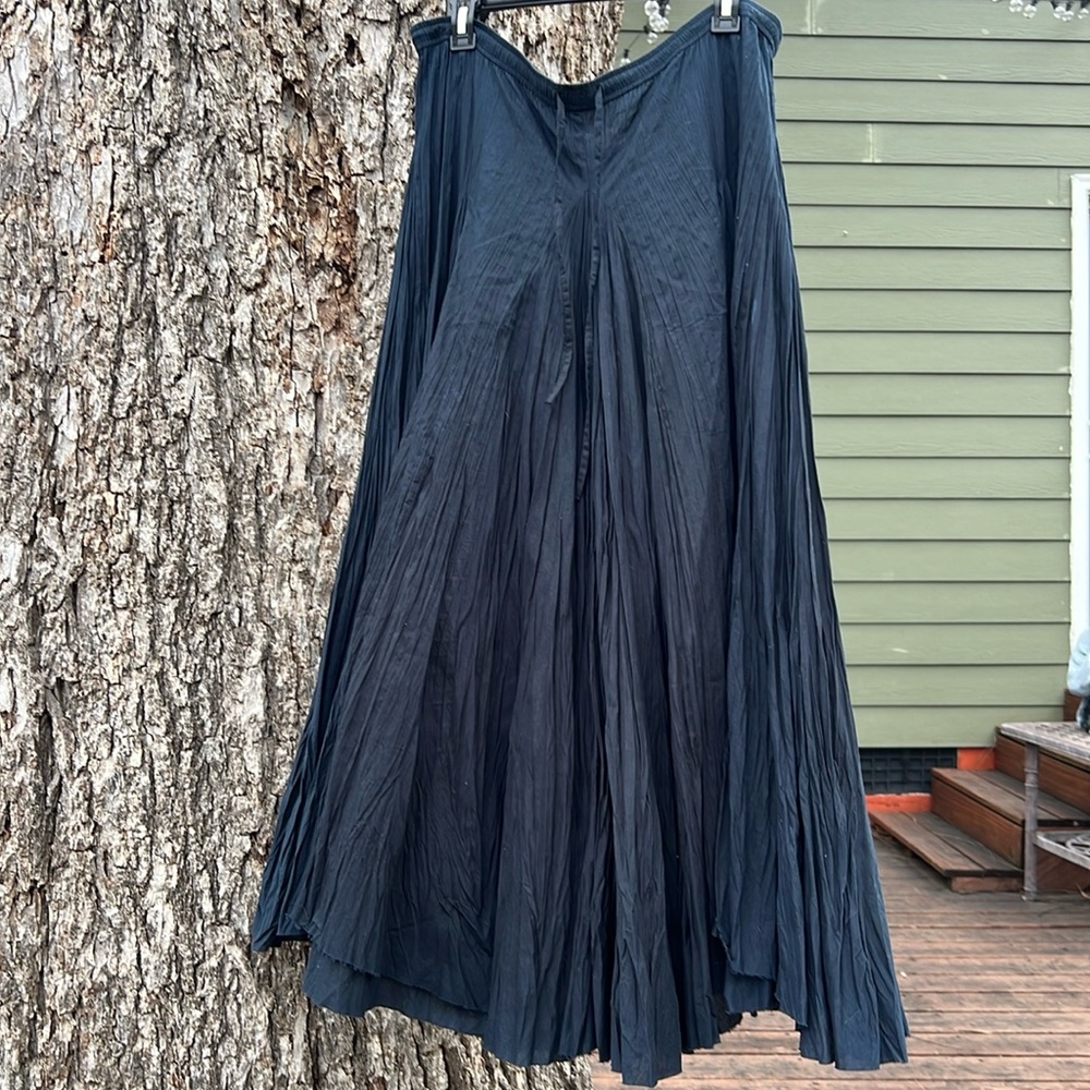 Vintage Sandy Starkman black maxi skirt, size small